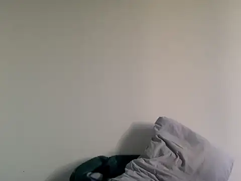 Snapshot of molozeb chatting on 11-11-25, 03:45 molozeb online show from 11-11-25, 03:45