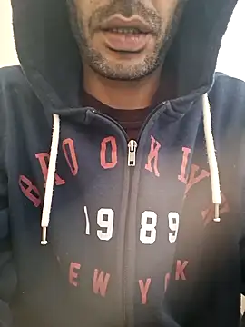 molozeb online show from 12-20-25, 08:32