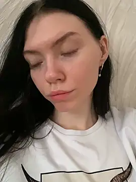 Lisaaa Alisa online show from 02-06-25, 10:48