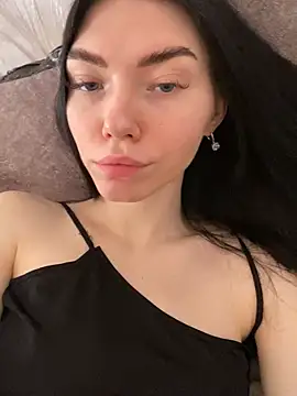 Lisaaa Alisa online show from 02-11-25, 04:01