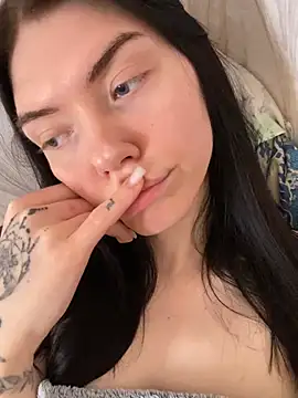 Lisaaa Alisa online show from 03-06-25, 06:08