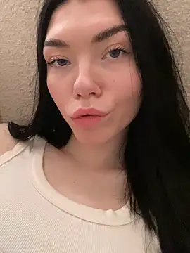 Lisaaa Alisa online show from 03-18-25, 09:52