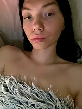 Lisaaa Alisa online show from 10-06-25, 10:18