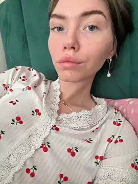 Lisaaa Alisa online show from 04-26-26, 02:20