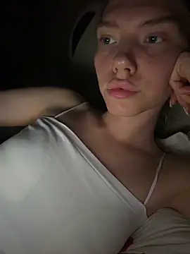 Lisaaa Alisa online show from 06-11-26, 07:56