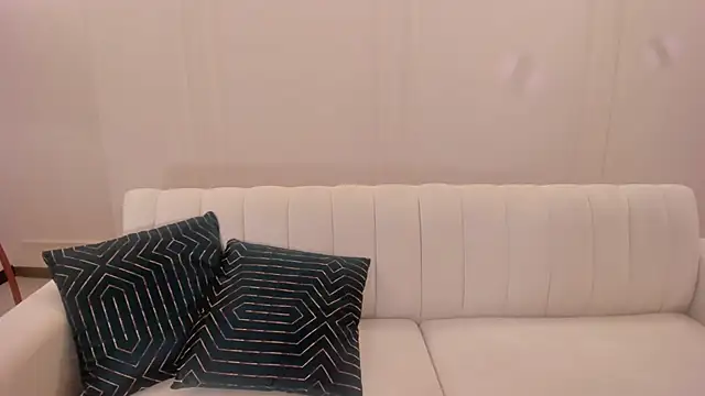 JessicaWilliams1 online show from 02-18-25, 04:48