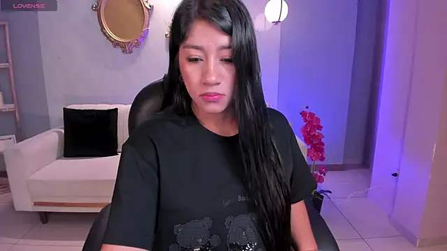 JessicaWilliams1 online show from 11-05-25, 09:48