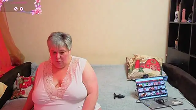 Klio5678 online show from 02-19-26, 08:54