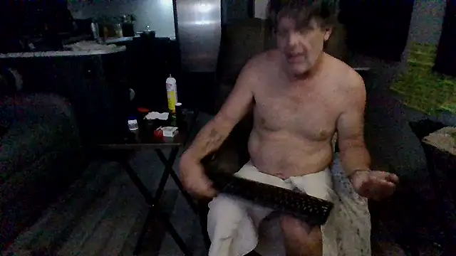 lateniter online show from 01-06-26, 12:31