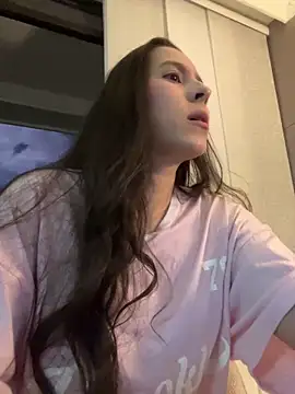 Snapshot of LittleDoll___ chatting on 11-11-25, 11:05 LittleDoll online show from 11-11-25, 11:05