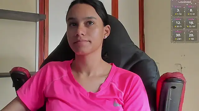 Snapshot of SamanthaWatson chatting on 01-12-25, 01:37 SamanthaWatson online show from 01-12-25, 01:37