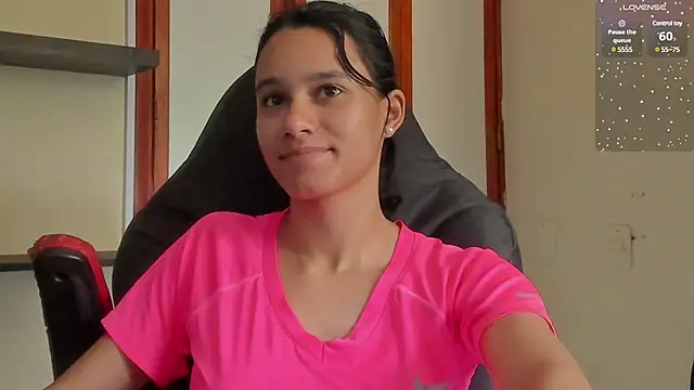 Snapshot of SamanthaWatson chatting on 01-12-25, 04:40 SamanthaWatson online show from 01-12-25, 04:40