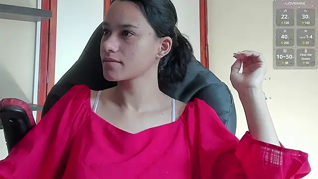 Snapshot of SamanthaWatson chatting on 01-18-25, 01:40 SamanthaWatson online show from 01-18-25, 01:40