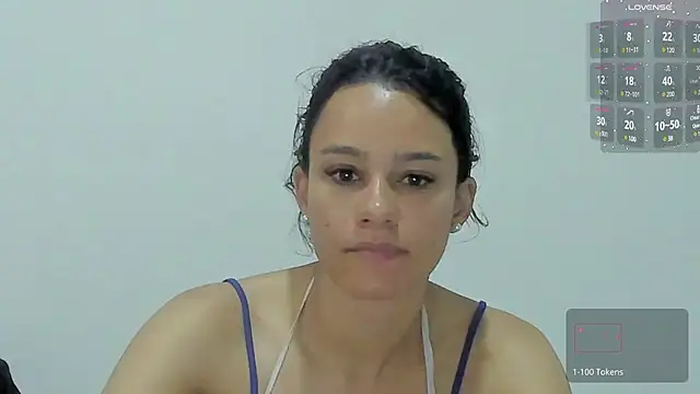 Snapshot of SamanthaWatson chatting on 02-12-25, 11:40 SamanthaWatson online show from 02-12-25, 11:40