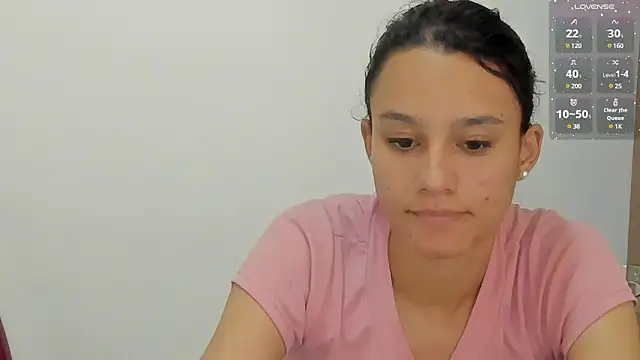 Snapshot of SamanthaWatson chatting on 02-27-25, 06:31 SamanthaWatson online show from 02-27-25, 06:31
