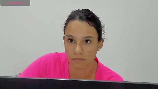 Snapshot of SamanthaWatson chatting on 02-27-25, 11:48 SamanthaWatson online show from 02-27-25, 11:48