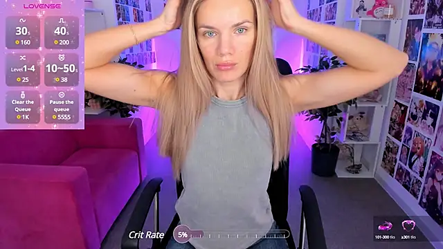 Snapshot of ViollaWise chatting on 01-17-25, 02:08 ViollaWise online show from 01-17-25, 02:08