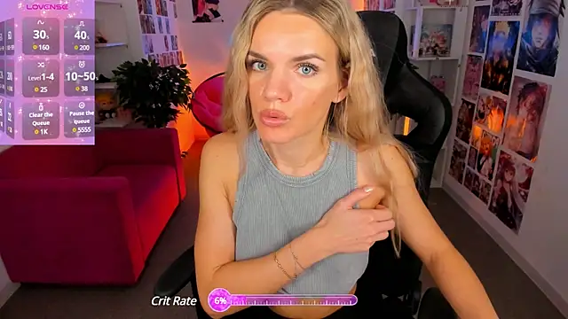 Snapshot of ViollaWise chatting on 02-24-25, 12:37 ViollaWise online show from 02-24-25, 12:37