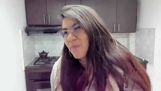 Luna Dumont online show from 09-16-25, 11:11