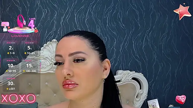 Snapshot of Lauren_Saint chatting on 02-19-25, 08:44 Lauren Saint online show from 02-19-25, 08:44