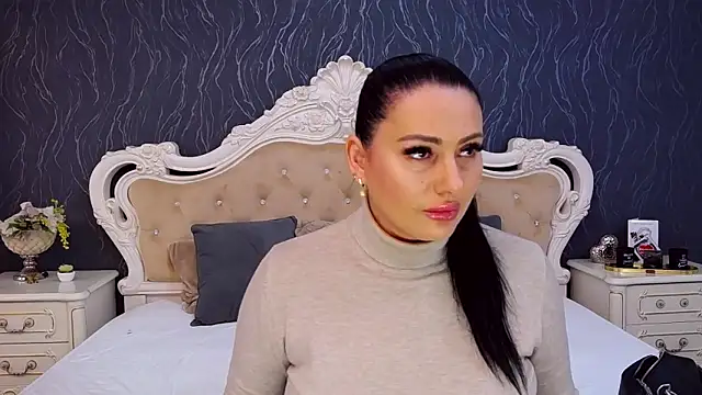 Snapshot of Lauren_Saint chatting on 10-16-25, 11:11 Lauren Saint online show from 10-16-25, 11:11