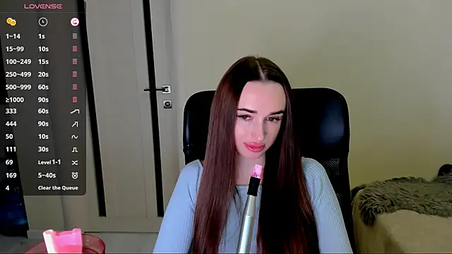 Kimmberr online show from 12-18-25, 02:39