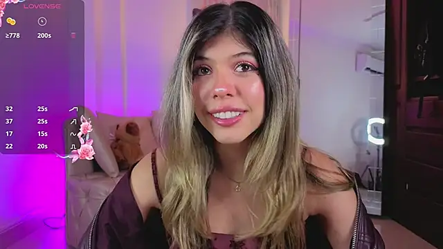 NATAASHA    online show from 04-25-26, 03:42