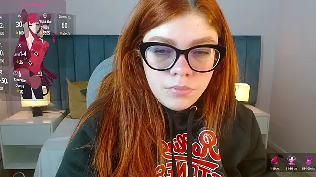 lucie nicolls online show from 01-18-25, 01:29