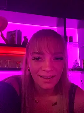 LizzyLush  online show from 09-18-25, 11:40