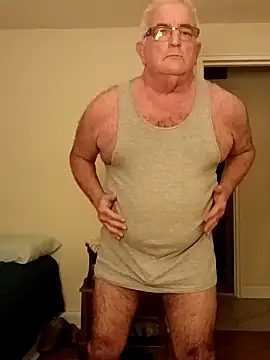 Snapshot of ShoreCock chatting on 12-06-24, 10:08 ShoreCock online show from 12-06-24, 10:08