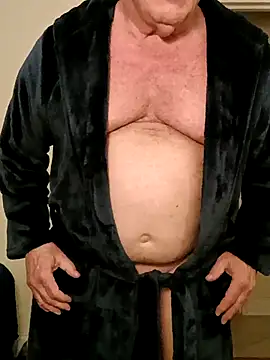 Snapshot of ShoreCock chatting on 03-21-25, 06:49 ShoreCock online show from 03-21-25, 06:49