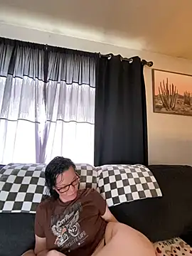 SidneyRaee online show from 01-22-25, 07:13