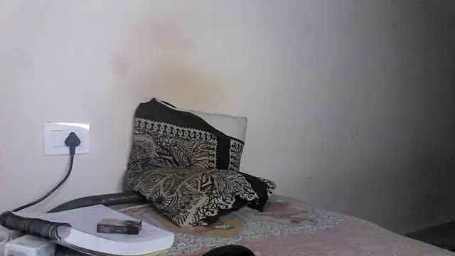 Snapshot of just_fucks chatting on 10-16-25, 10:55 just fucks online show from 10-16-25, 10:55