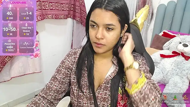 lakshmiraniii online show from 12-15-25, 11:36