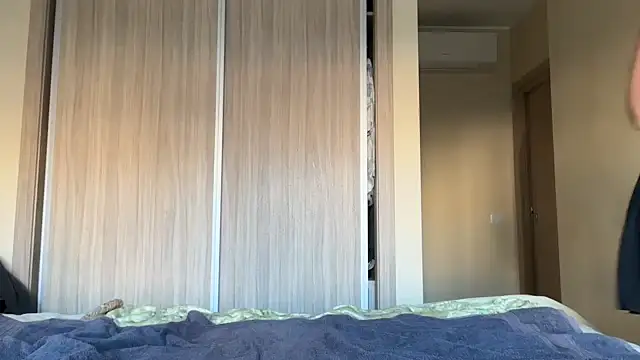 Snapshot of naughtyhollyxxxx chatting on 10-24-25, 07:49 naughtyhollyxxxx online show from 10-24-25, 07:49