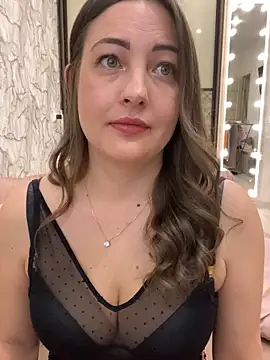 AnnaBri online show from 03-18-25, 01:53