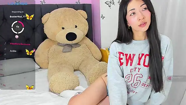 Snapshot of SophiaLiu chatting on 01-14-25, 02:50 SophiaLiu online show from 01-14-25, 02:50