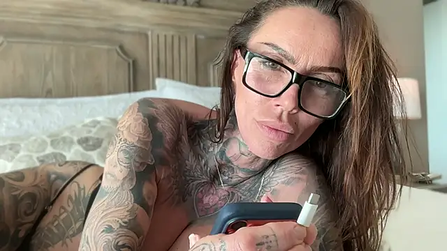 KadaLove69 online show from 02-17-26, 11:11