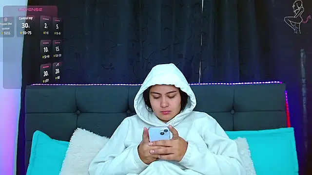 Snapshot of Cataleya_hxc chatting on 03-07-25, 02:45 Cataleya hxc online show from 03-07-25, 02:45