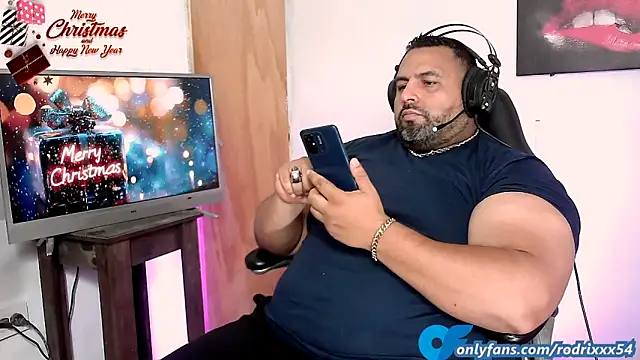 Snapshot of rodrix54 chatting on 12-28-24, 10:13 rodrix54 online show from 12-28-24, 10:13