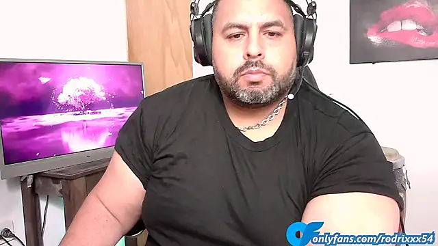 Snapshot of rodrix54 chatting on 01-08-25, 02:46 rodrix54 online show from 01-08-25, 02:46