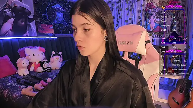 LanaKyutt online show from 12-03-24, 12:02