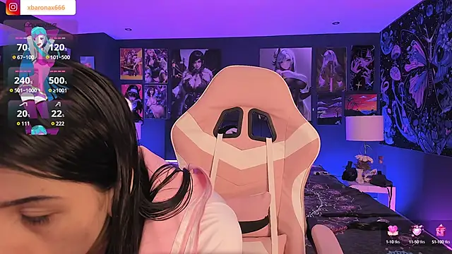 LanaKyutt online show from 10-10-25, 01:21