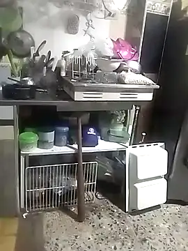 Snapshot of cristalzeus chatting on 11-11-25, 02:44 cristalzeus online show from 11-11-25, 02:44