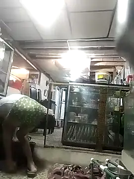 Snapshot of cristalzeus chatting on 12-15-25, 11:09 cristalzeus online show from 12-15-25, 11:09