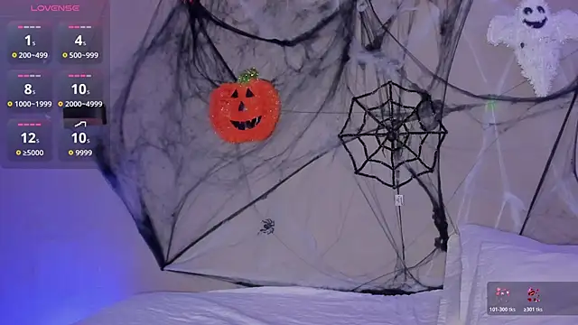 Snapshot of _frida1 chatting on 10-24-25, 02:41 frida1 online show from 10-24-25, 02:41