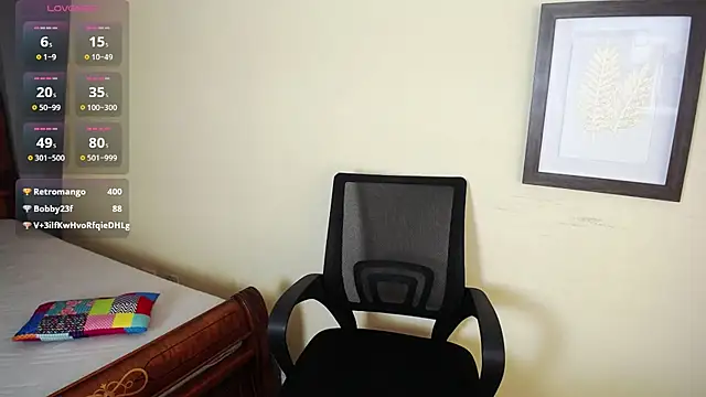  Sarahh 0 online show from 03-20-25, 08:51