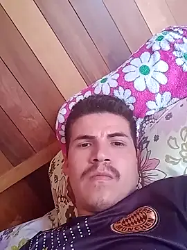 Snapshot of denca28 chatting on 09-11-25, 05:13 denca28 online show from 09-11-25, 05:13