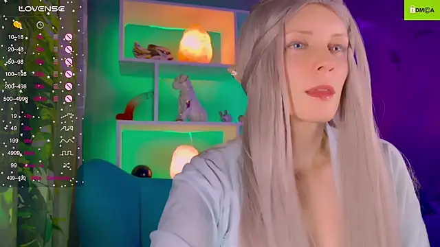 Snapshot of Flash_Summer chatting on 10-06-25, 11:57 Flash Summer online show from 10-06-25, 11:57