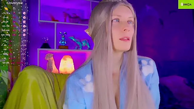 Snapshot of Flash_Summer chatting on 12-01-25, 10:53 Flash Summer online show from 12-01-25, 10:53